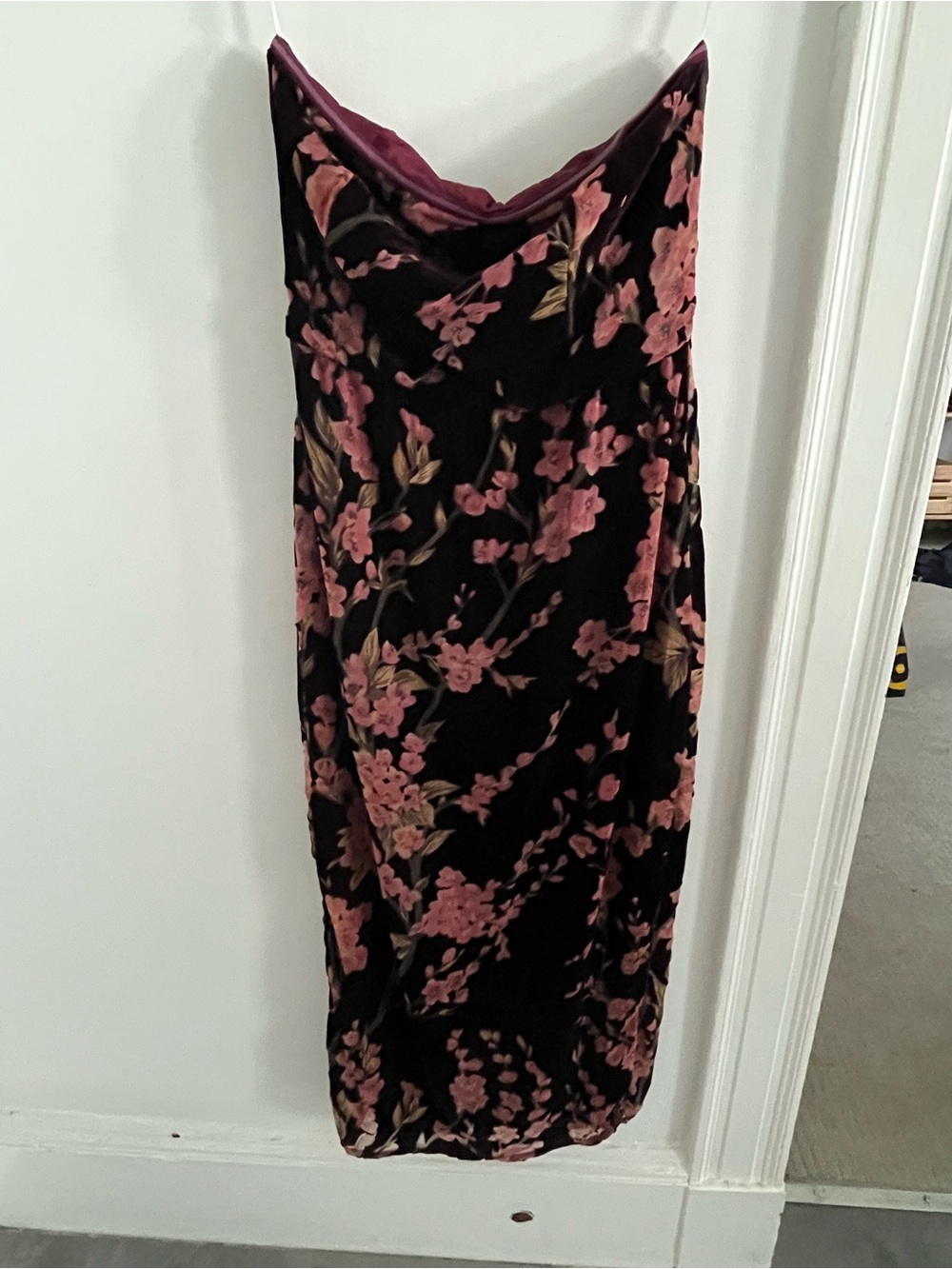 Lulu's Plum Strapless Velvet Dress with Pink Floral Print